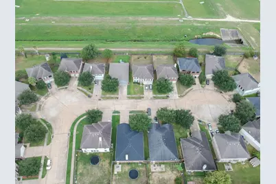 9215 Dunain Park Court, Houston, TX 77095 - Photo 17