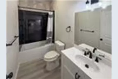 6811 Clara Lane, Rosharon, TX 77583 - Photo 5