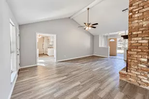 23010 Berry Pine Dr, Spring, TX 77373 - Photo 5