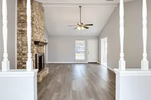 23010 Berry Pine Dr, Spring, TX 77373 - Photo 7
