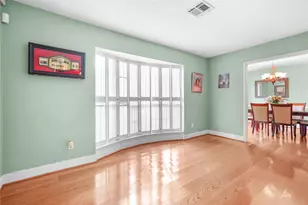 2105 N Palm Ct, Pasadena, TX 77502 - Photo 5
