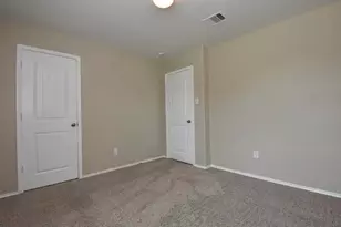 502 Poppy Field Ct, Rosharon, TX 77583 - Photo 9