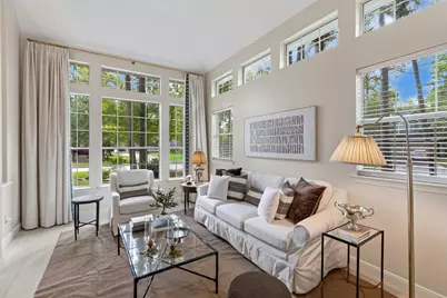 71 N Willow Point Circle, The Woodlands, TX 77382 - Photo 11