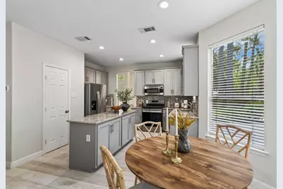 71 N Willow Point Circle, The Woodlands, TX 77382 - Photo 19