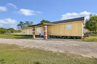 477 County Road 4902, Dayton, TX 77535 - Photo 17