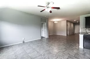 29319 Dunns Creek Ct, Katy, TX 77494 - Photo 3