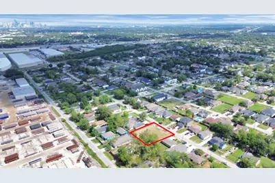 8226 Cannon Street, Houston, TX 77051 - Photo 9