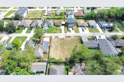 8226 Cannon Street, Houston, TX 77051 - Photo 13