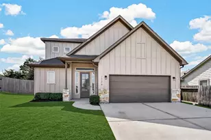 1726 Wandering Hls Rd, Conroe, TX 77304 - Photo 1