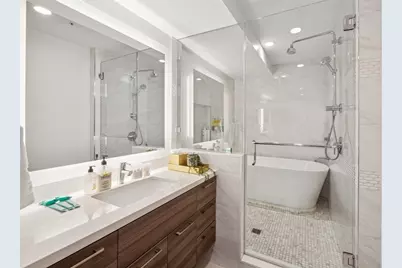 3333 Lake Street #14J, Houston, TX 77098 - Photo 23