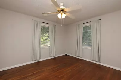 1316 Kathy Avenue, Sealy, TX 77474 - Photo 11