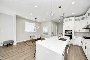 410 E 41st St, Houston, TX 77022 - Photo 23