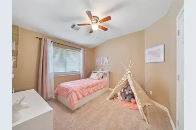2012 Roaring Springs Drive, Pearland, TX 77584 - Photo 7