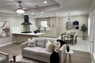 7306 Log Hollow Dr, Houston, TX 77040 - Photo 7