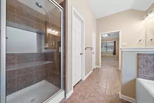 25715 Abbotglen Ln, Katy, TX 77494 - Photo 15