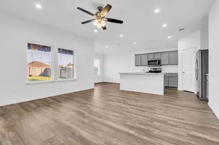 24737 Majestic Cone Ln, Magnolia, TX 77355 - Photo 3