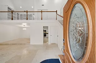 2219 Nantucket Dr, Houston, TX 77057 - Photo 3