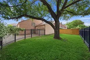 2219 Nantucket Dr, Houston, TX 77057 - Photo 35