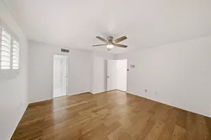 2219 Nantucket Dr, Houston, TX 77057 - Photo 19
