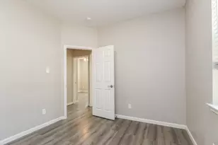 443 Oak Chase Dr, Conroe, TX 77304 - Photo 13