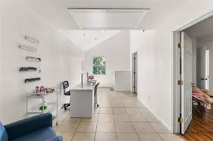 6917 Palestine St, Houston, TX 77020 - Photo 39