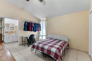 6917 Palestine St, Houston, TX 77020 - Photo 17