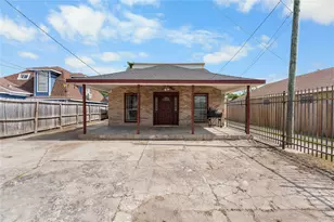 6917 Palestine St, Houston, TX 77020 - Photo 5