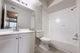 6606 De Moss Dr, Houston, TX 77074 - Photo 11