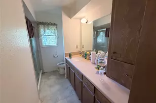 4027 1st St, Brookshire, TX 77423 - Photo 11