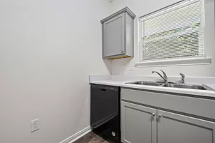 6605 Landor St, Houston, TX 77028 - Photo 17