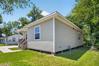 6605 Landor Street, Houston, TX 77028 - Photo 3