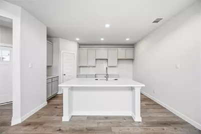 8006 Alamo Court, Beasley, TX 77417 - Photo 7