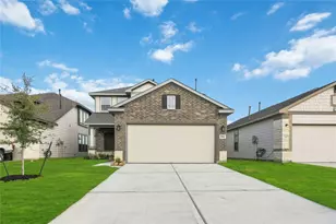 8006 Alamo Ct, Beasley, TX 77417 - Photo 1