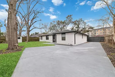 1830 Locksford Street, Houston, TX 77008 - Photo 11