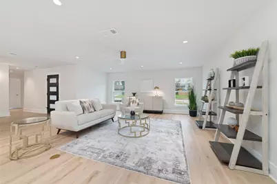 1830 Locksford Street, Houston, TX 77008 - Photo 3