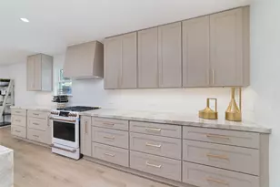 1830 Locksford St, Houston, TX 77008 - Photo 21