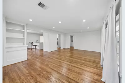 305 N Granville Street, Bellville, TX 77418 - Photo 25