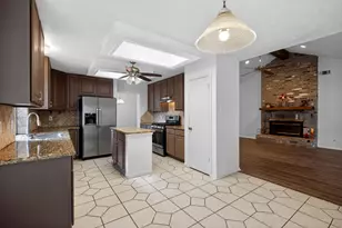 3410 Barkers Forest Ln, Houston, TX 77084 - Photo 9