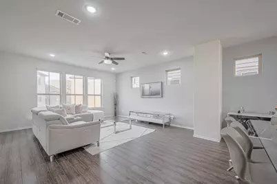 2126 Bauer Park Drive, Houston, TX 77080 - Photo 31