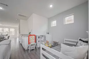 2126 Bauer Park Dr, Houston, TX 77080 - Photo 47