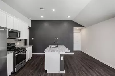 915 Silver Birch Branch, Magnolia, TX 77354 - Photo 7