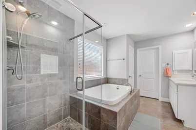7804 Janak Drive #B, Houston, TX 77055 - Photo 27