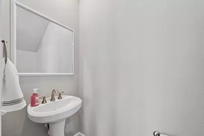 7804 Janak Drive #B, Houston, TX 77055 - Photo 15