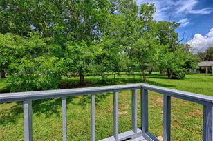 903 N Glendale St, Hallettsville, TX 77964 - Photo 19