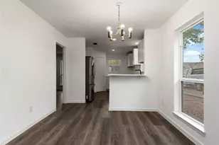 3230 Hombly Rd, Houston, TX 77066 - Photo 9