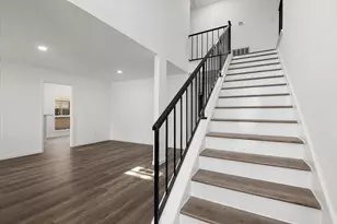3230 Hombly Rd, Houston, TX 77066 - Photo 3