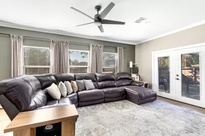 2201 Maple Avenue, Liberty, TX 77575 - Photo 23