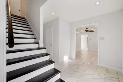 14926 Croftwood Drive, Houston, TX 77068 - Photo 19