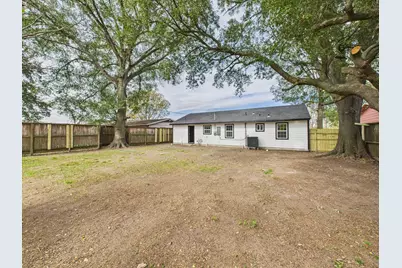 6206 Bellfort Street, Houston, TX 77087 - Photo 23