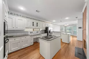 2910 Chaucer Dr, Montgomery, TX 77356 - Photo 15